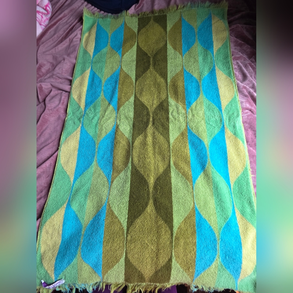 Vtg Cannon Seven Seas BATH Towel 70's Retro Fringe Cotton